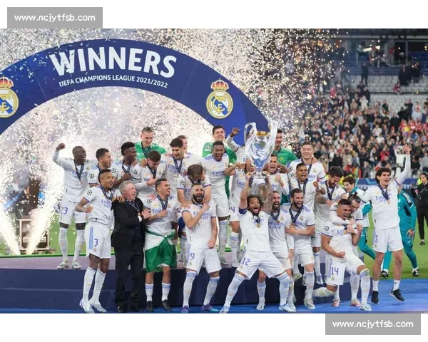 西甲国家德比再燃战火巴萨皇马巅峰对决牵动赛季走势荣耀与历史